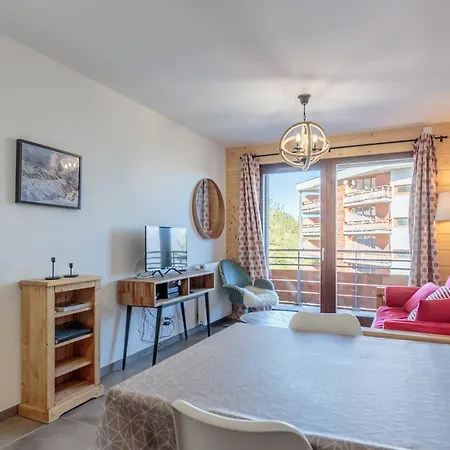 2 Pieces Avec Balcon Et Garage A 100m Des Pistes - Fr-1-351-215 Apartment